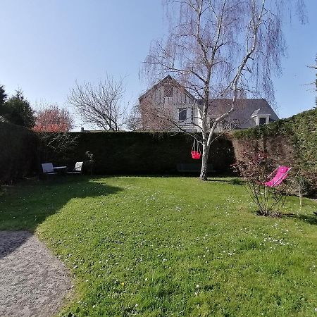 Apartamento A La "Georgette" Et Son Jardin Avec Parking Villers-sur-Mer Exterior foto