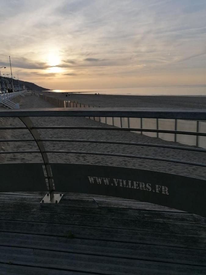 Apartamento A La "Georgette" Et Son Jardin Avec Parking Villers-sur-Mer Exterior foto