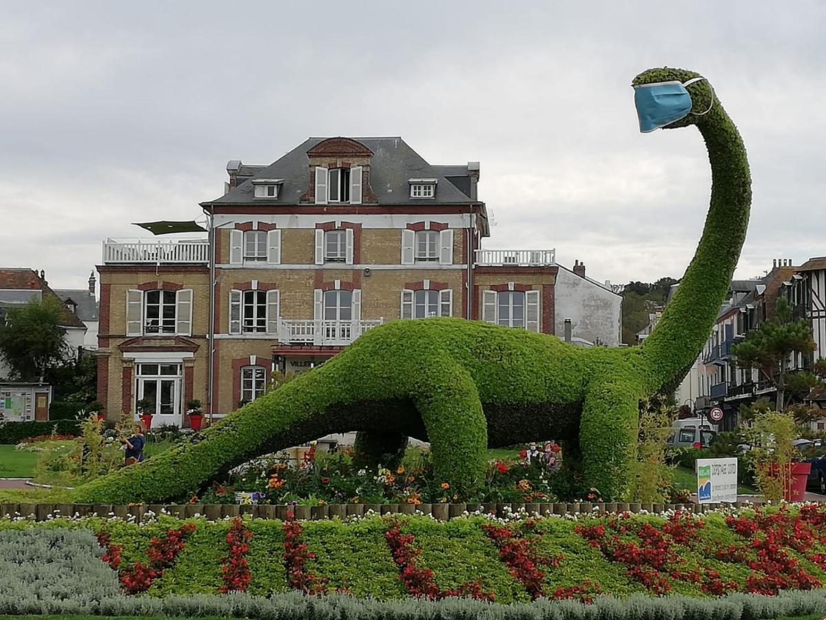 Apartamento A La "Georgette" Et Son Jardin Avec Parking Villers-sur-Mer Exterior foto